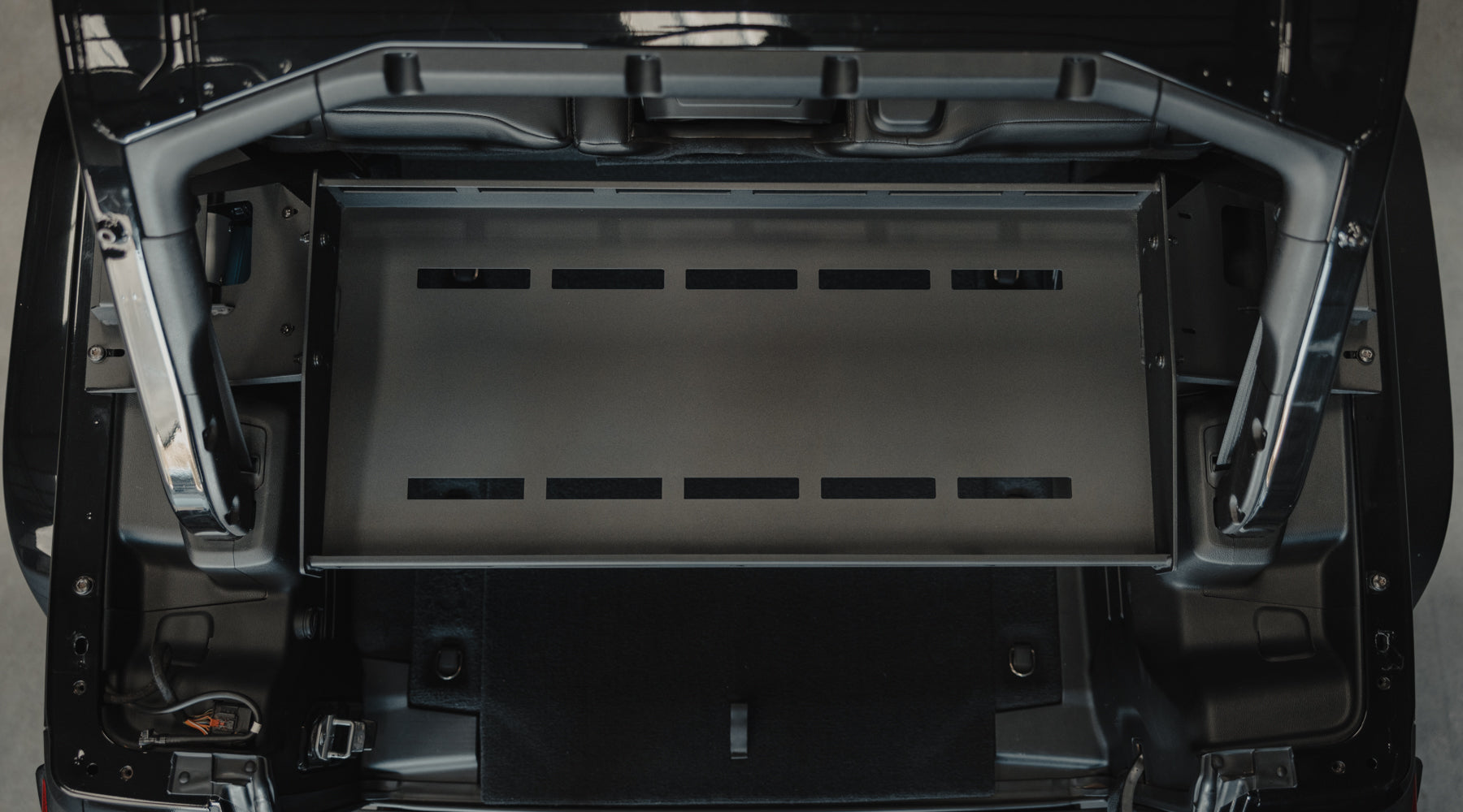 Platform A tray, straight-on view through the open hatch