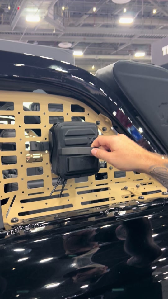 @swans.bronco magnetic MOLLE panel quick-attach mounts by XG Cargo